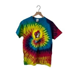 Bucees Tie-Die Rainbow T-Shirt Size Medium